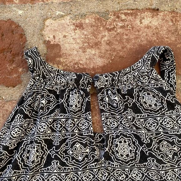 Loft Medium sleeveless black and white top - Picture 7 of 14